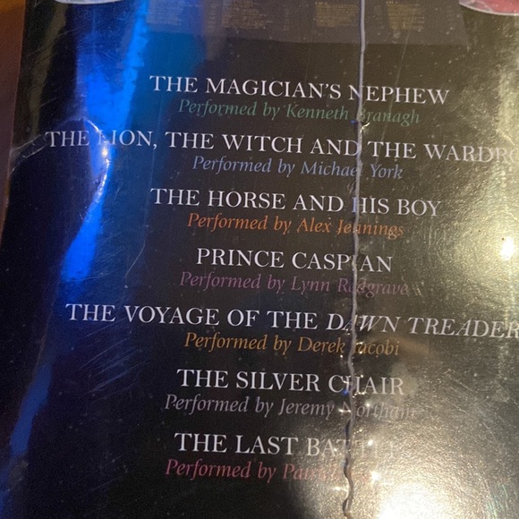 Chronicles of NARNIA NEW Boxed Set 7 Books C.S.Lewis PLUS all 7 unabridged CD’s - Picture 4 of 5